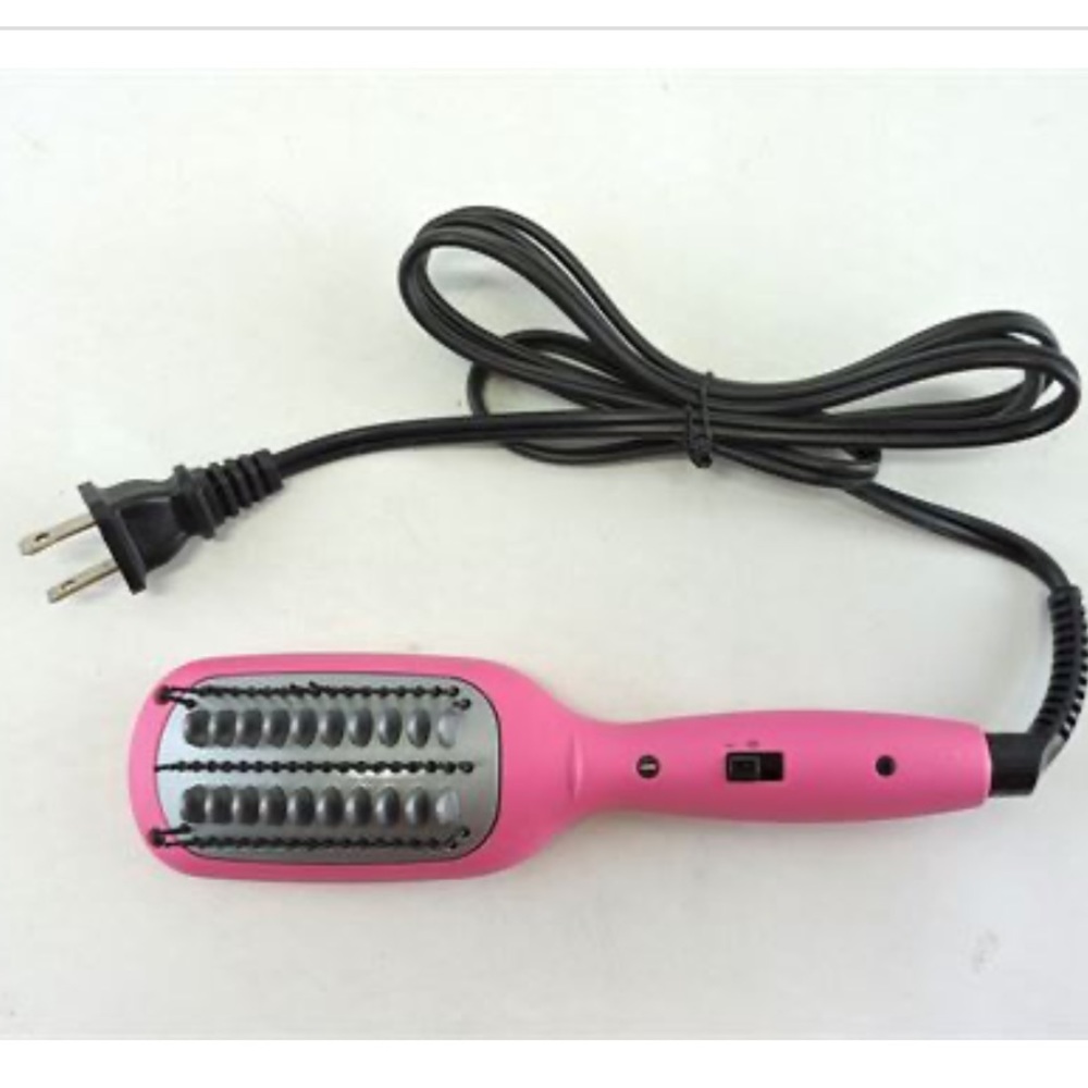 Quo Beauty by Conair Mini Straightening Brush in Pink